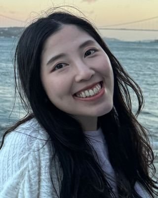 Tiffany Yu-Wen Yao profile image